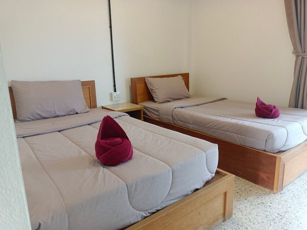 Imagen de la habitación del Hotel Bang Saphan Resort. Foto 10