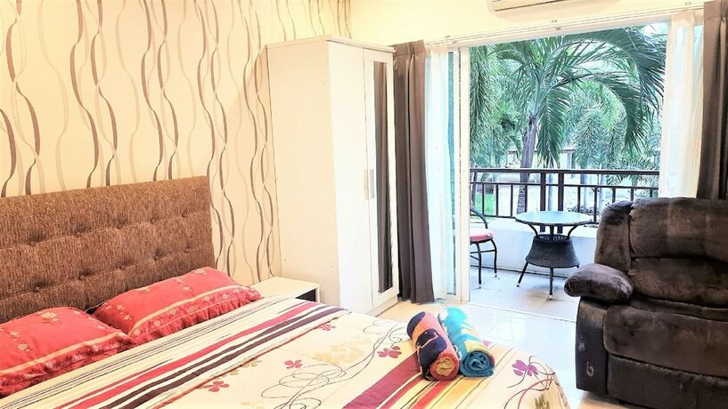 Imagen general del Hotel Bang Saray - Lake and Pool Views. Foto 4