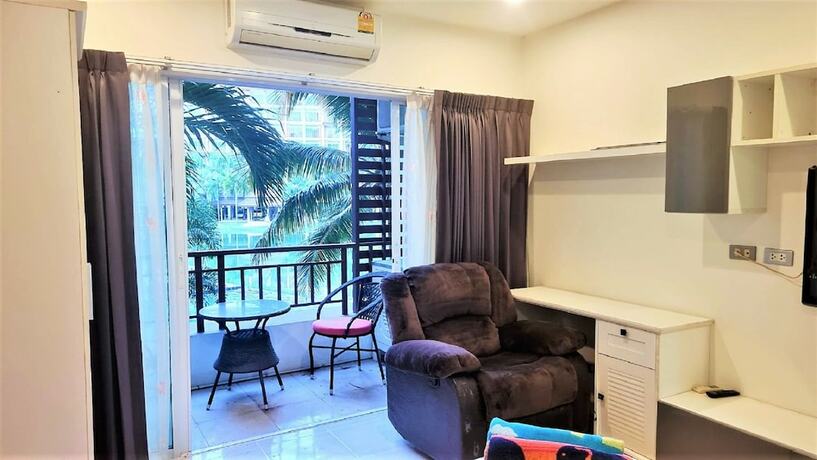 Imagen general del Hotel Bang Saray - Lake and Pool Views. Foto 11