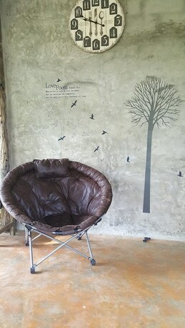 Imagen de los interiores del Hotel Bang Wela At Suanphung Resort. Foto 30