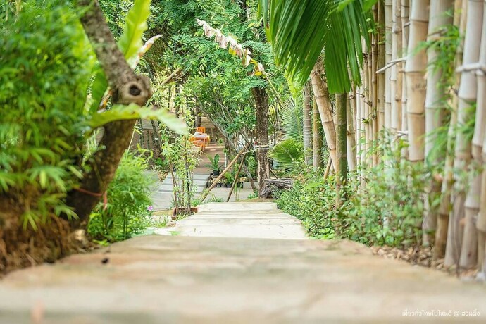 Imagen de los exteriores del Hotel Bang Wela At Suanphung Resort. Foto 26