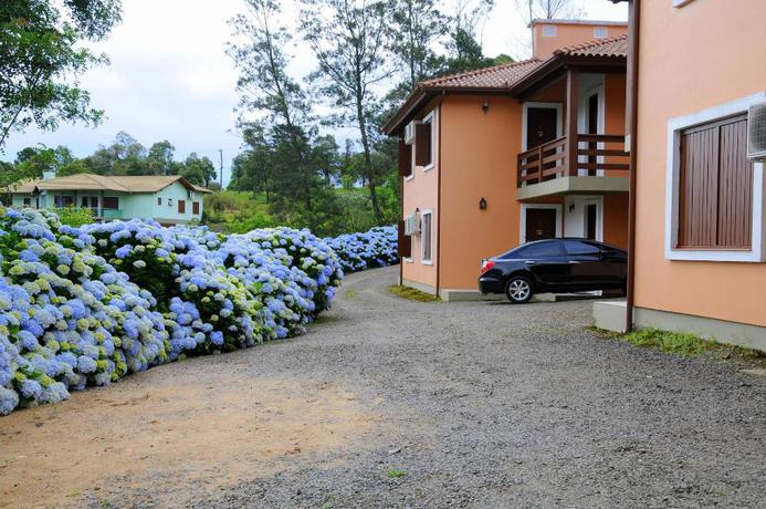 Imagen de los exteriores del Hotel Bangal&ocirc;s Da Serra. Foto 13