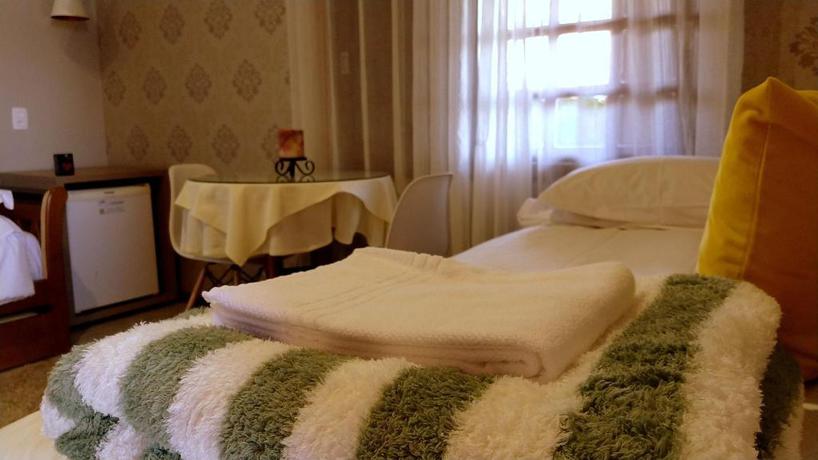Imagen de la habitación del Hotel Bangal&ocirc;s Da Serra. Foto 5