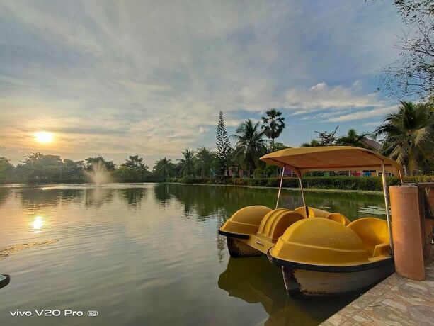 Imagen general del Hotel Bangchong Marina Resort, Tha Yang. Foto 3