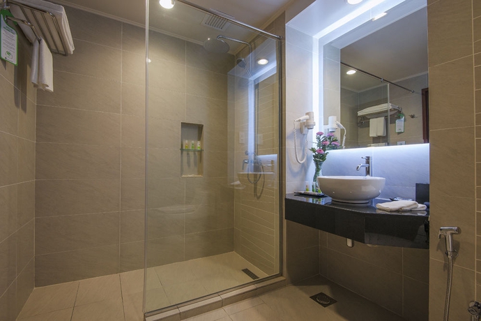 Imagen de la habitación del Hotel Bangi Resort. Foto 7