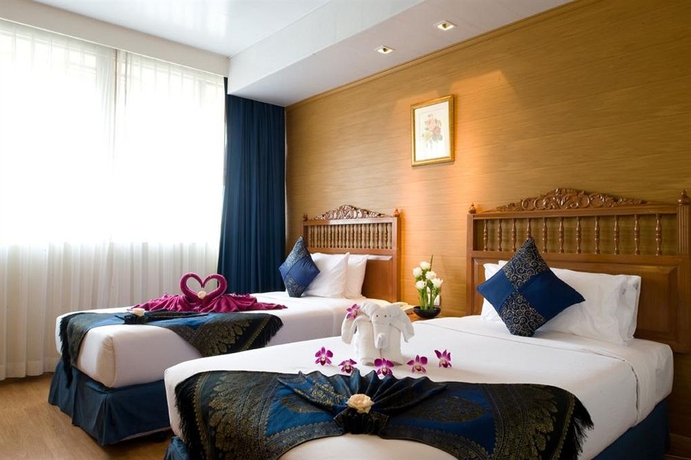 Imagen de la habitación del Hotel Bangkok Centre. Foto 4