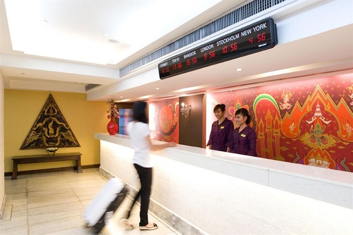 Imagen de los interiores del Hotel Bangkok Centre. Foto 15