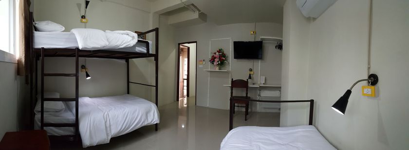 Imagen de la habitación del Hotel Bangkok Check Inn. Foto 5