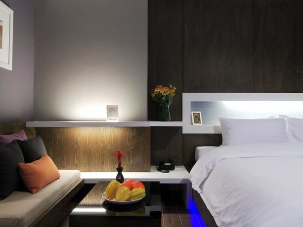 Imagen de la habitación del Hotel Bangkok Inter Place. Foto 3