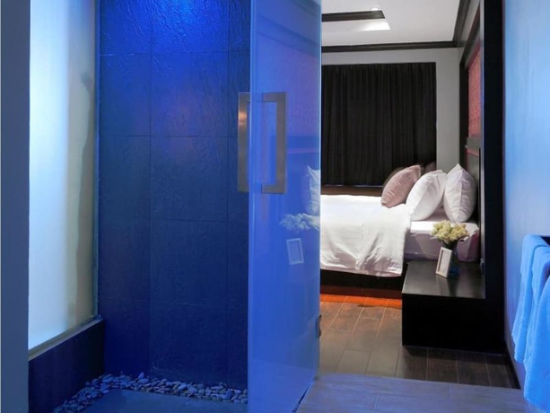 Imagen de la habitación del Hotel Bangkok Inter Place. Foto 15