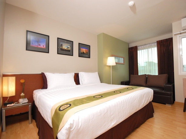 Imagen de la habitación del Hotel Bangkok Loft Inn. Foto 3