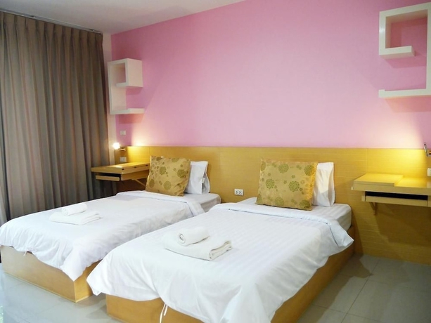 Imagen de la habitación del Hotel Bangkok grand resort. Foto 5