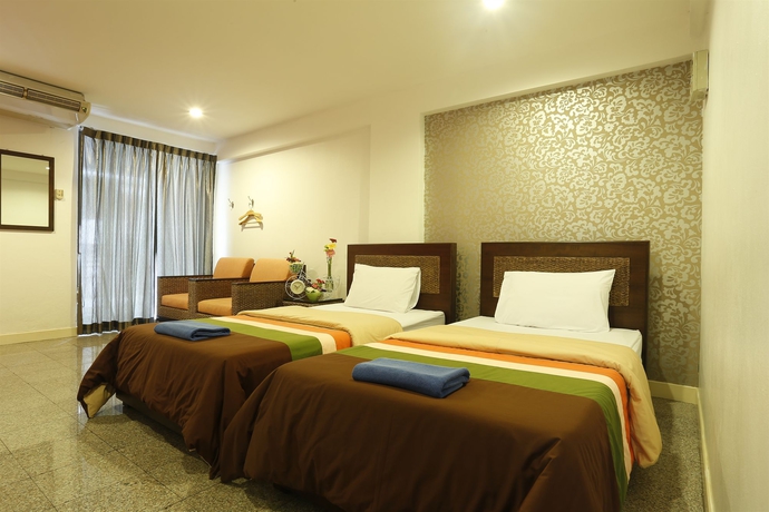 Imagen de la habitación del Hotel Banglumpoo Place. Foto 7