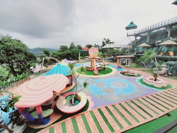 Imagen general del Hotel Bangmara Hill. Foto 11