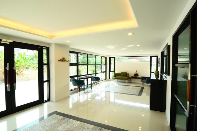 Imagen de los interiores del Hotel Bangna 21 Residence. Foto 11