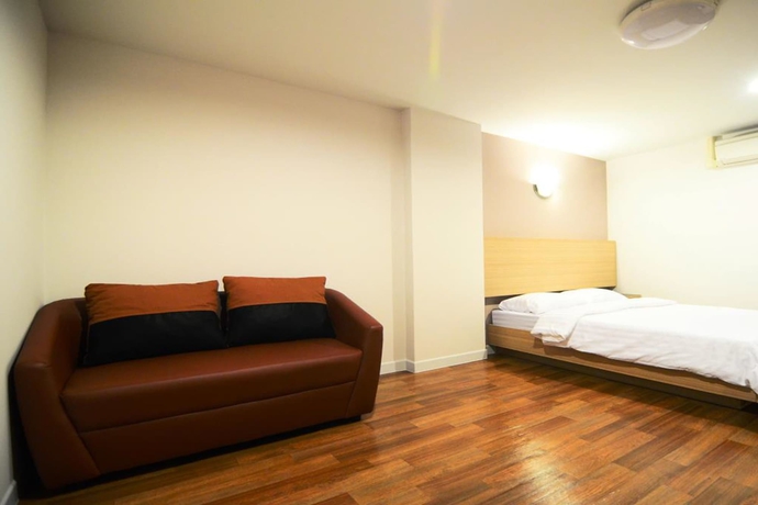 Imagen de la habitación del Hotel Bangna 21 Residence. Foto 6
