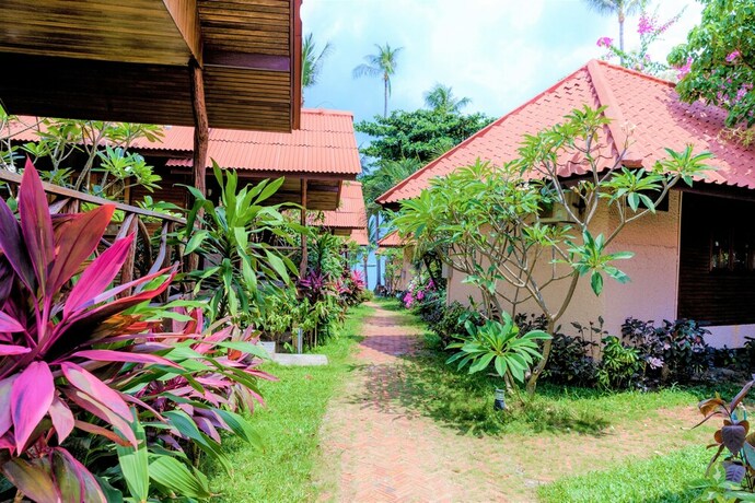 Imagen de la habitación del Hotel Bangrak Pier Bungalow. Foto 18