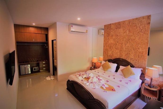 Imagen de la habitación del Hotel Bangrak Pier Resort. Foto 6