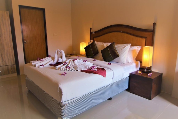 Imagen de la habitación del Hotel Bangrak Pier Resort. Foto 9