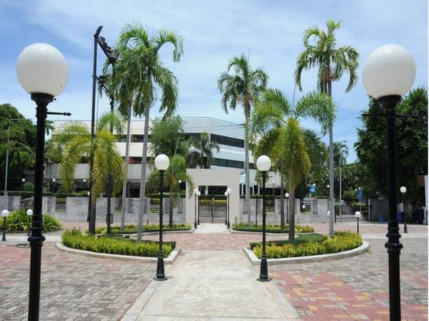 Imagen general del Hotel Bangsaen Villa. Foto 2