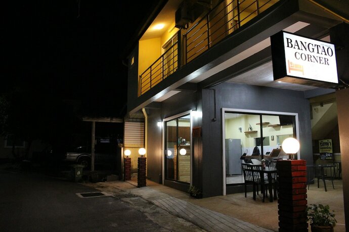 Imagen general del Hotel Bangtao Corner. Foto 8