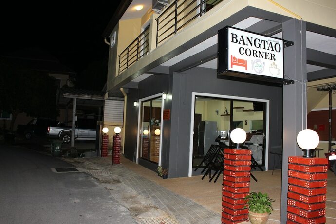 Imagen general del Hotel Bangtao Corner. Foto 17