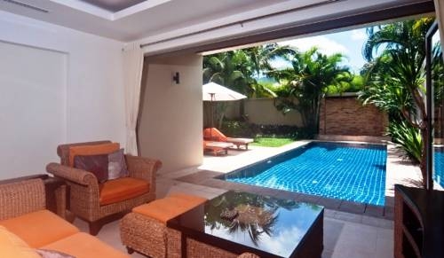 Imagen general del Hotel Bangtao Private Villas. Foto 15