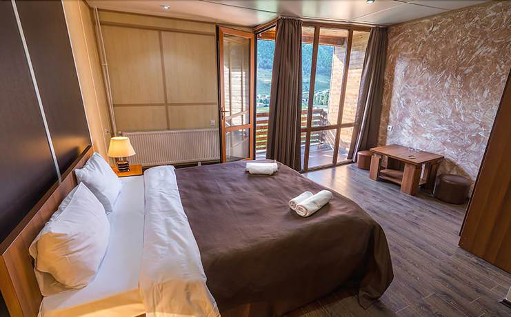 Imagen de la habitación del Hotel Banguriani. Foto 15