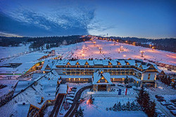 Imagen general del Hotel Bania Thermal and Ski. Foto 2