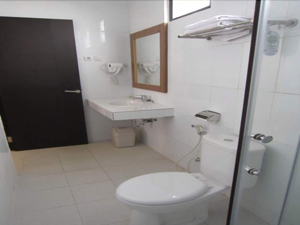 Imagen de la habitación del Hotel Banjar Permai. Foto 13