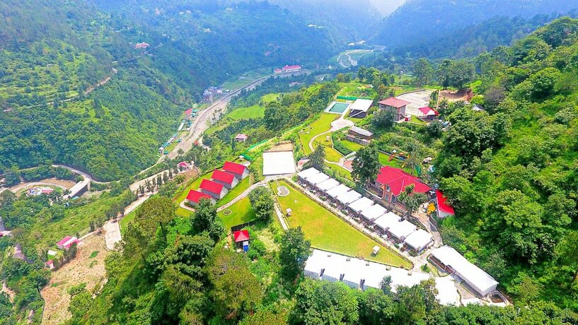 Imagen general del Hotel Banjara Mountain Retreat Chail Hills. Foto 1