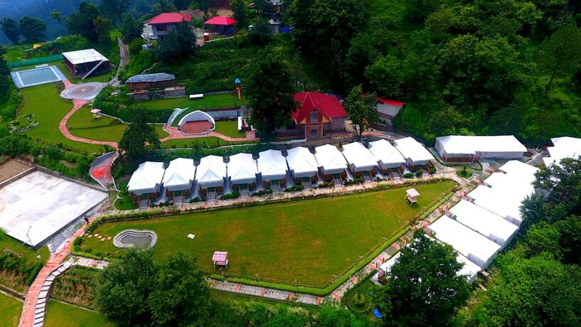 Imagen general del Hotel Banjara Mountain Retreat Chail Hills. Foto 8