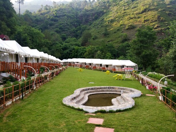 Imagen de la habitación del Hotel Banjara Mountain Retreat Chail Hills. Foto 19