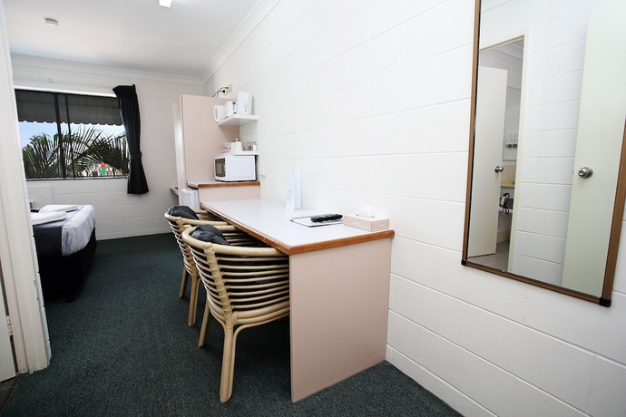 Imagen de la habitación del Hotel Banjo Paterson Motor Inn. Foto 8