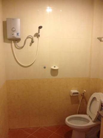 Imagen de la habitación del Hotel Bank Guest House. Foto 5