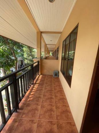 Imagen general del Hotel Bank Guesthouse, Ban Haad Rin. Foto 2