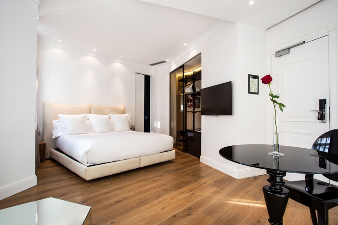 Imagen de la habitación del Hotel Banke. Foto 14