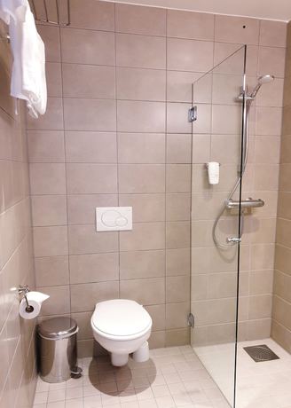 Imagen de la habitación del Hotel Banken. Foto 13