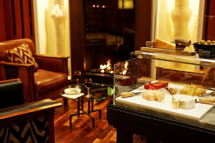 Imagen del bar/restaurante del Hotel Banks Mansion. Foto 5