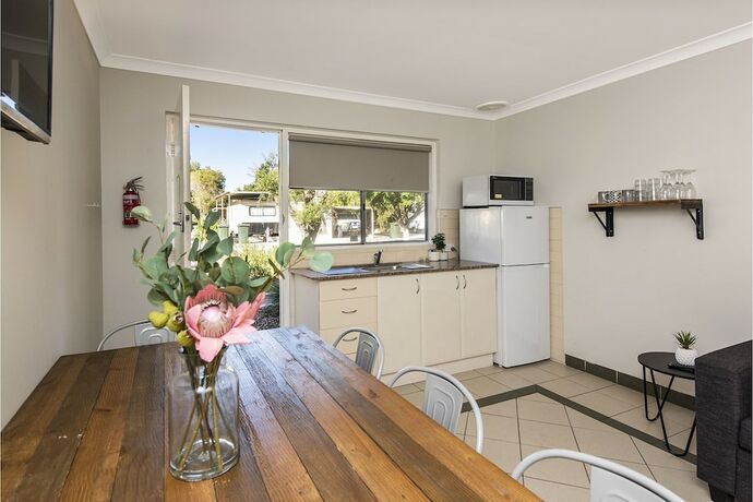 Imagen de la habitación del Hotel Banksia Tourist Park. Foto 17