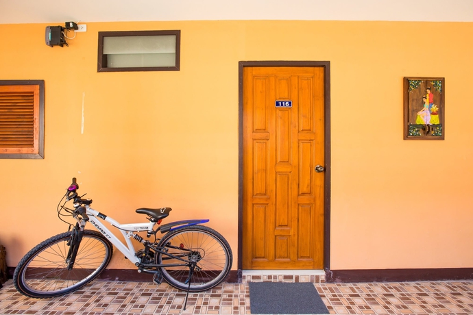 Imagen de los interiores del Hotel Banlanna Lampang. Foto 17