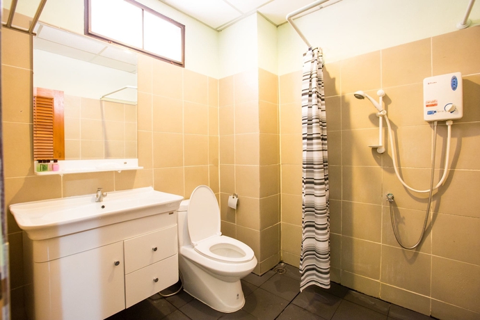 Imagen de la habitación del Hotel Banlanna Lampang. Foto 11