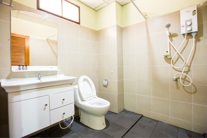 Imagen de la habitación del Hotel Banlanna Lampang. Foto 13