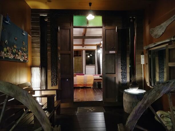 Imagen de la habitación del Hotel Banlomtalay Resort. Foto 19