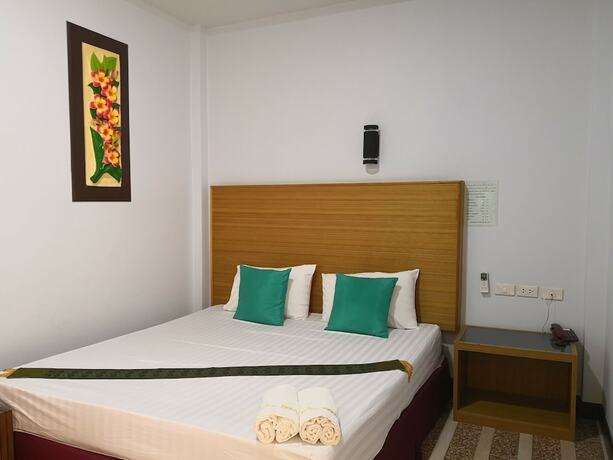 Imagen de la habitación del Hotel Banmai Resort. Foto 9