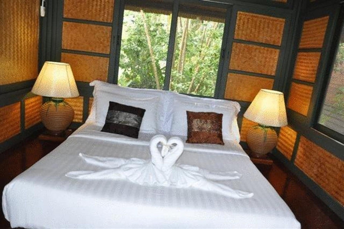 Imagen de la habitación del Hotel Bann Pae Cabana. Foto 5
