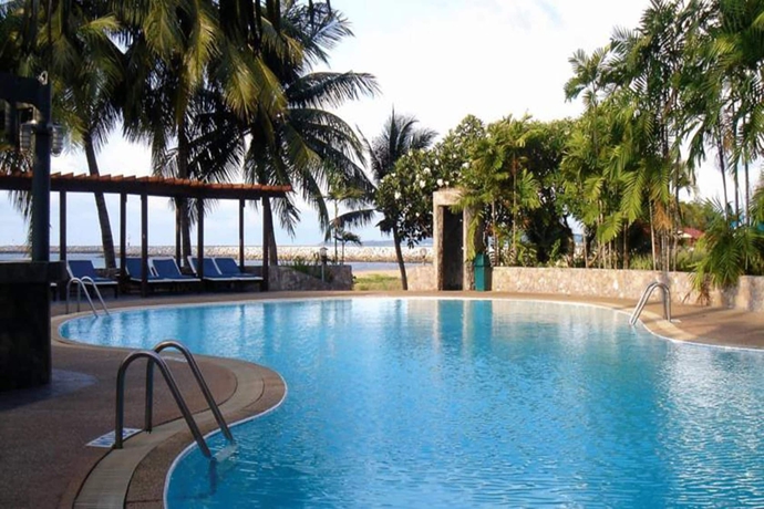 Imagen de la piscina del Hotel Bann Pae Cabana. Foto 16