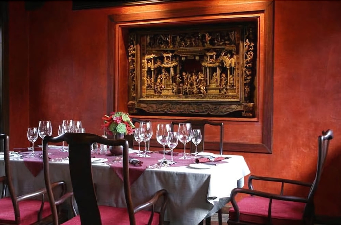 Imagen del bar/restaurante del Hotel Bann Tazala Exclusive Residence. Foto 3