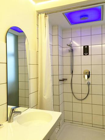 Imagen de los interiores del Hotel Bannister. Foto 11