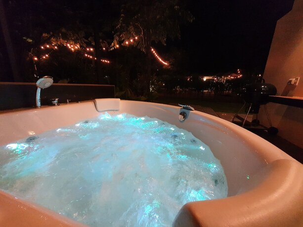 Imagen general del Hotel Bannjamjuree Resort Sattahip. Foto 3